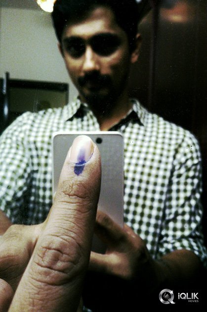 Celebrities-Cast-Vote-in-TN-Elections